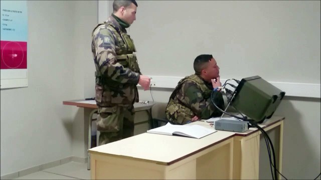 Régiment de marche du Tchad : simulateur de tir de missile Eryx