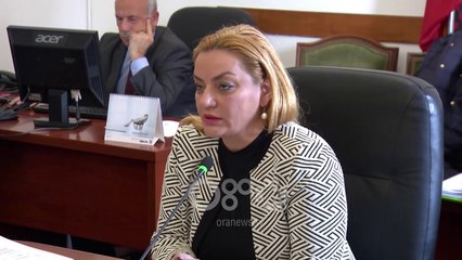 Ora News- Lleshi refuzon PD, nuk paraqitet në Komisionin e Medias