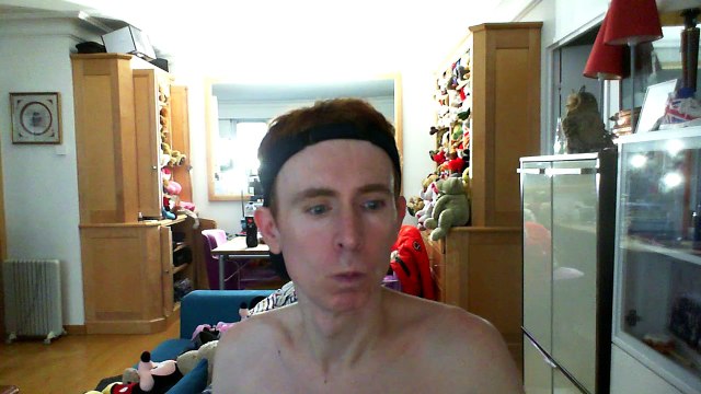 Wiwi égratigne casanova de Stanley Enow