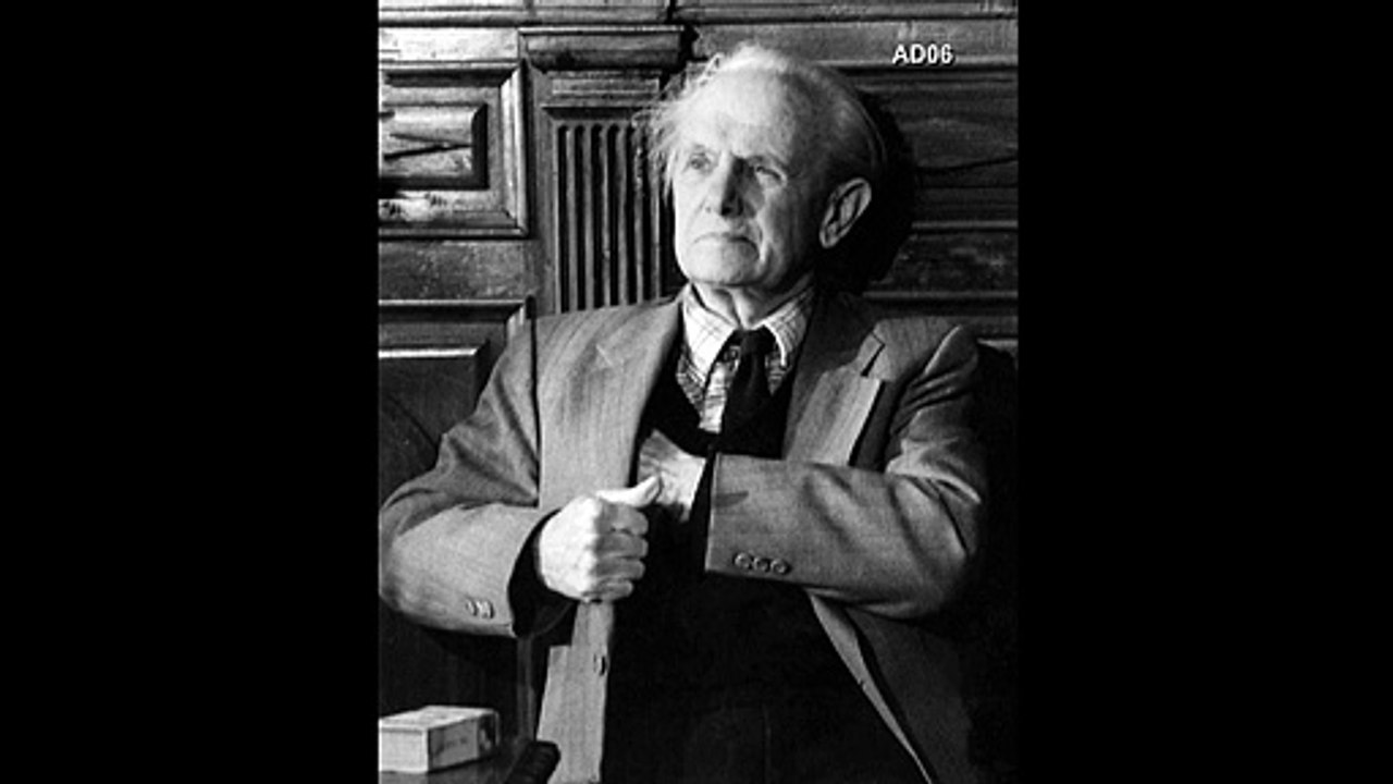 Émission de Radio-Nice, Partie 2 ‘’Visages et Villages’’, reportage à La Croix-sur-Roudoule   – Fonds Francis Gag