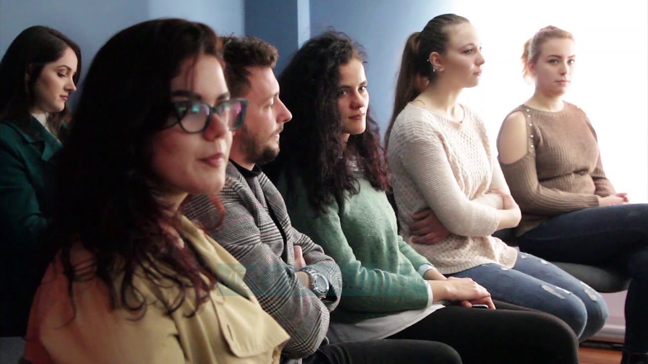 Basha-studentëve: Grup pune për të hartuar ligj...