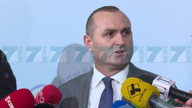 ULSI MANJA «PER BUJAR SHESHIN DO TE PRESIM TE SHPREHET GJYKATA» - News, Lajme - Kanali 7