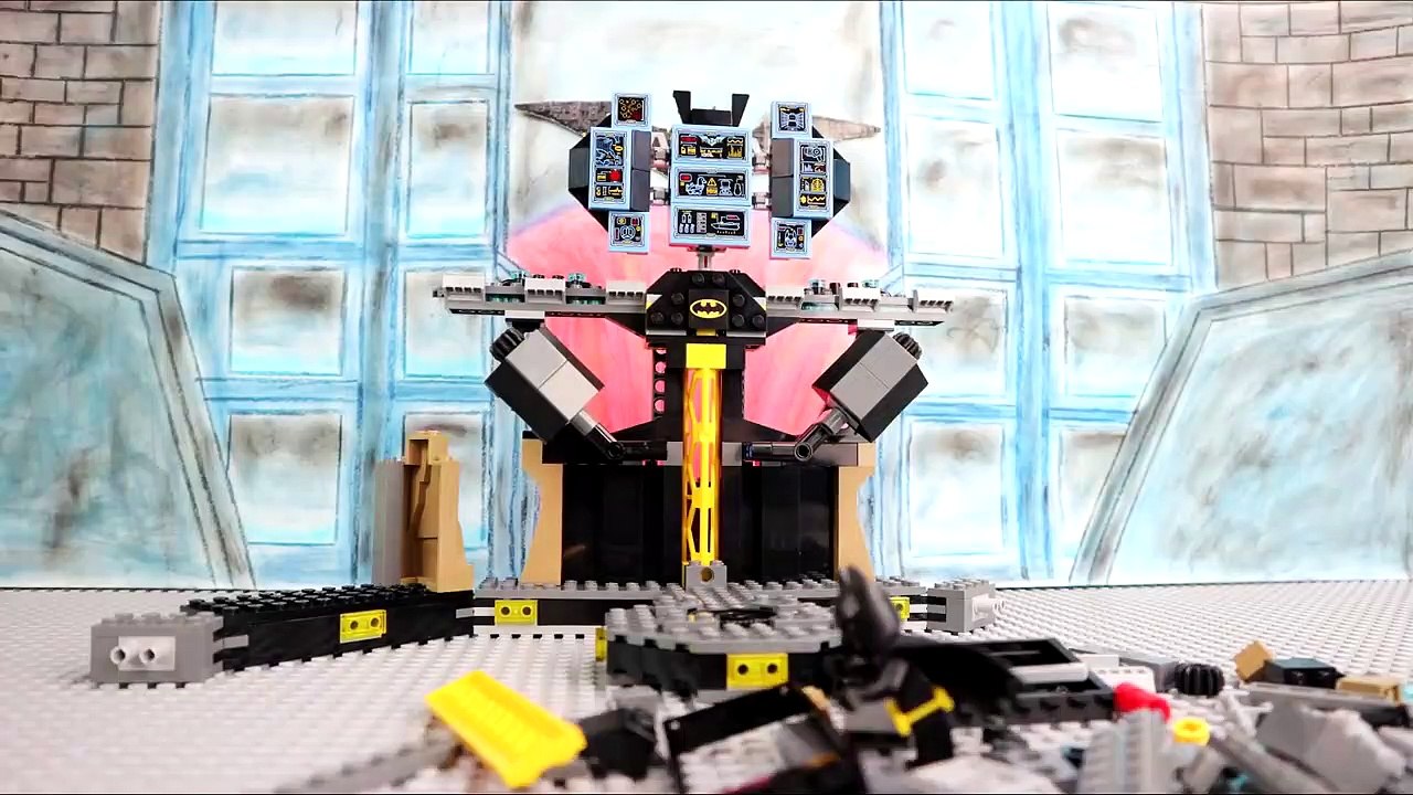 Batcave Break-in - The LEGO Batman Movie Animation Video for Kids -