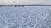 Le ballet des glaces flottantes au Japon