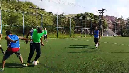 Futebol com amigos