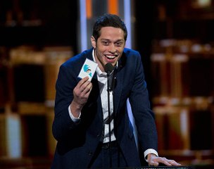 Pete Davidson Is Still Avoiding Social Media