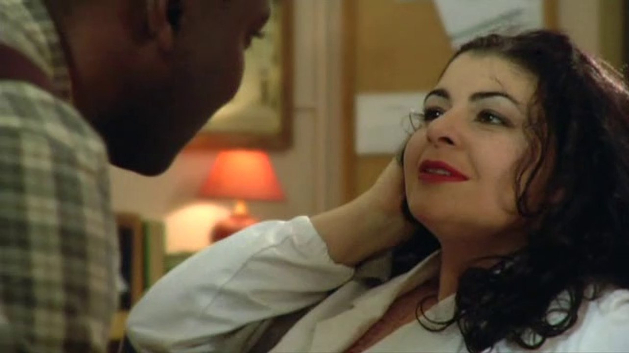 Chi nasce tondo (Valerio Mastandrea) 1T