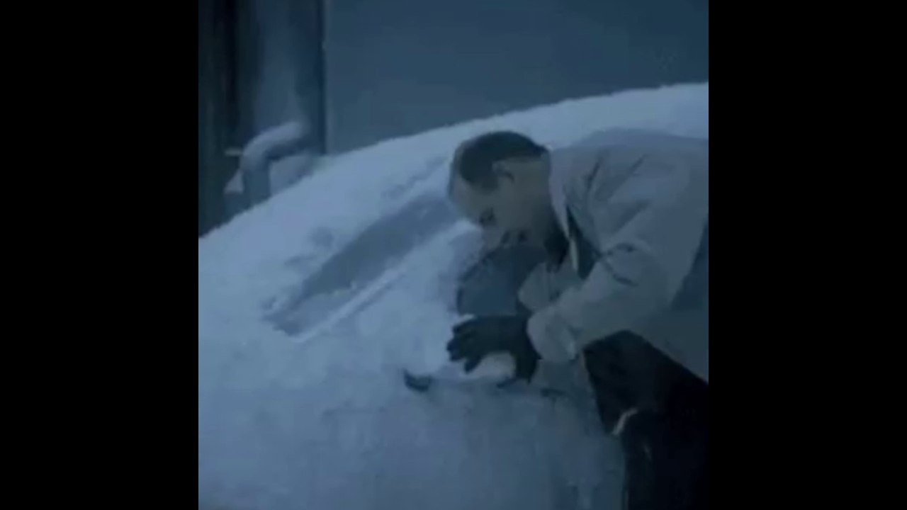 Il neige… Avez-vous le droit de ne pas vous rendre au travail ? Et comment le justifier ?