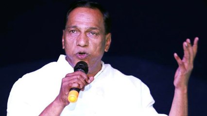 Mallareddy Was in Conversation With Residents While Addressing Civic Issues | Oneindia Telugu