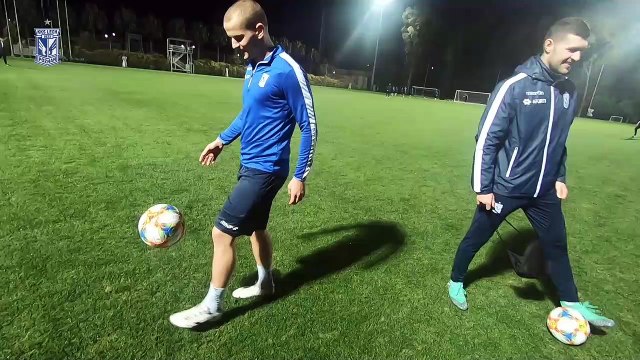 Zabawa z piłką po dniu treningowym