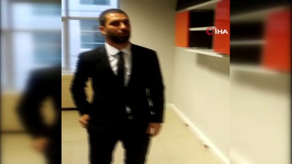 Arda Turan, İstanbul Adliyesine geldi