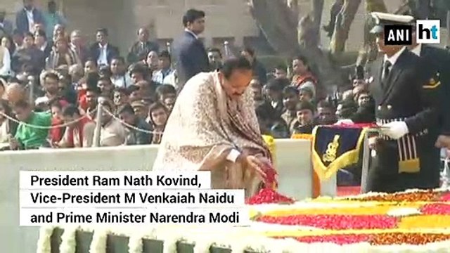Watch: President Kovind, VP Naidu, PM Modi pay homage to Mahatma Gandhi at Rajghat