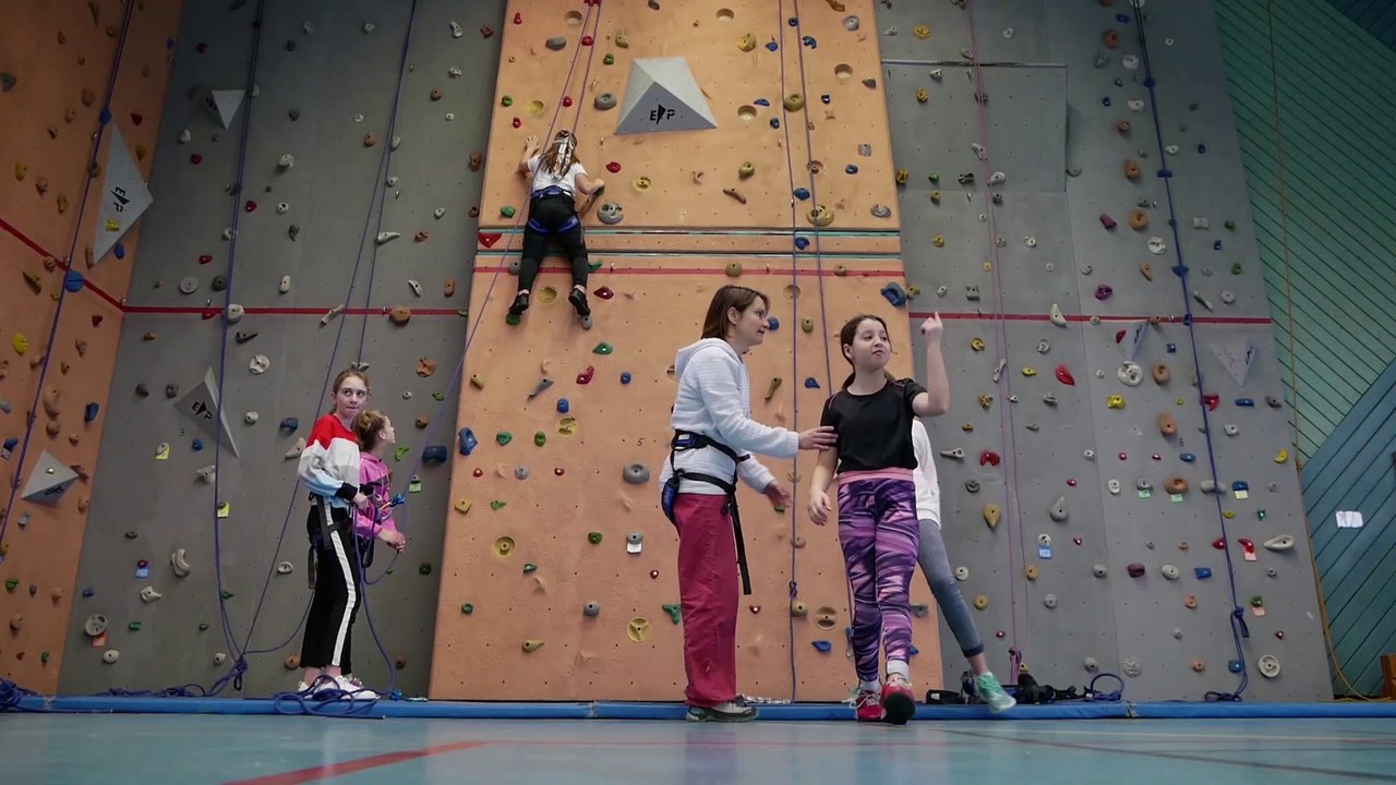 La Tour-du-Pin : des collégiens découvrent les sports adaptés