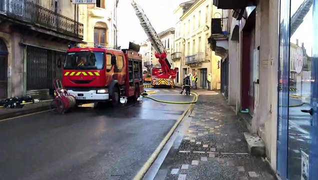30/01/2019 : Intervention des sapeurs-pompiers dans l'incendie d'un immeuble à Mussidan