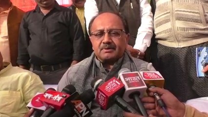 शशि धरूर के विवादित ट्वीट पर सिद्धार्थ नाथ सिंह बोले, कुंभ स्नान से धोएं पाप