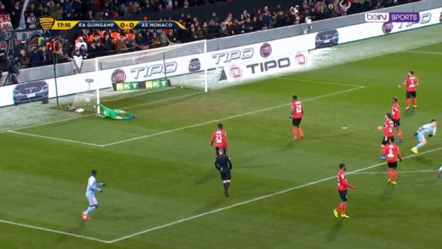لقطة: كأس الرابطة الفرنسيّة: مِقصيّة لوبيز تُهدي موناكو الأسبقيّة أمام غانغان
