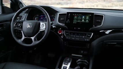 2019 Honda Passport Elite Infotainment System