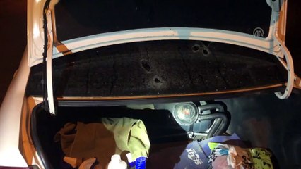 Park halindeki otomobil kurşunlandı - ADIYAMAN