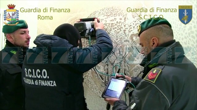 KAPET SASI E MADHE KOKAINE NE ITALI NE DY OPERACIONE - News, Lajme - Kanali 7