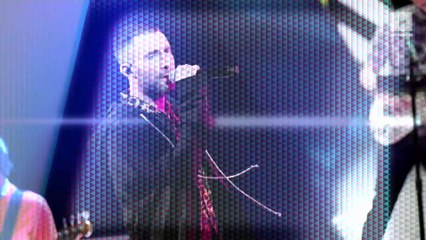 Maroon 5 and NFL Announce $500,000 Donation