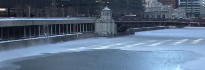 அமெரிக்காவில் வரலாறு காணாத பனி