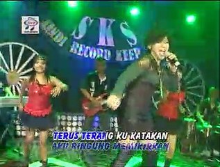 Ratna Antika - Simalakama [Official Music Video]