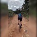 Cyclisme - Vídeo del curioso entrenamiento de Chris Froome en Colombia