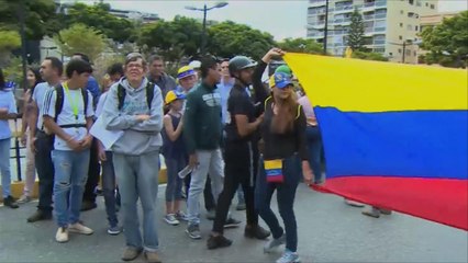 مظاهرات سلمية في العاصمة الفنزويلية كراكاس