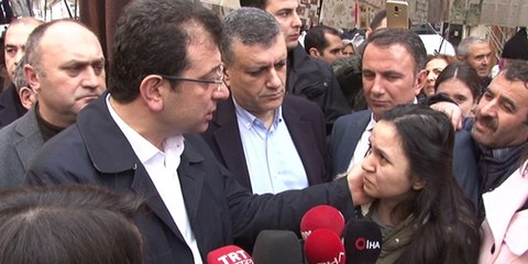 İmamoğlu, işsiz olduğu için ağlayan genç kızı teselli etti