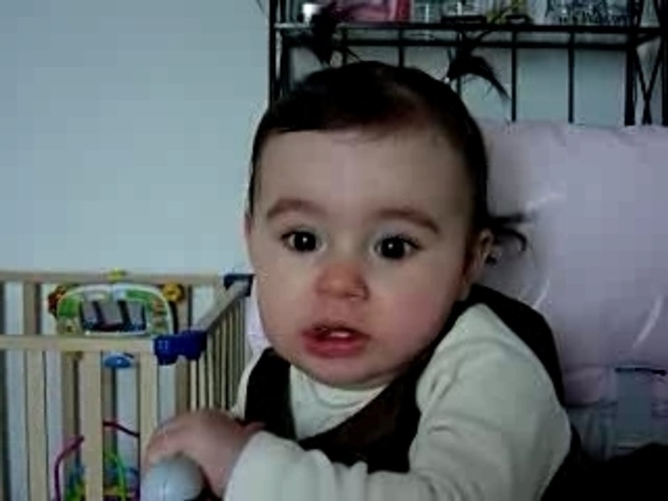 Angelina a 10 mois