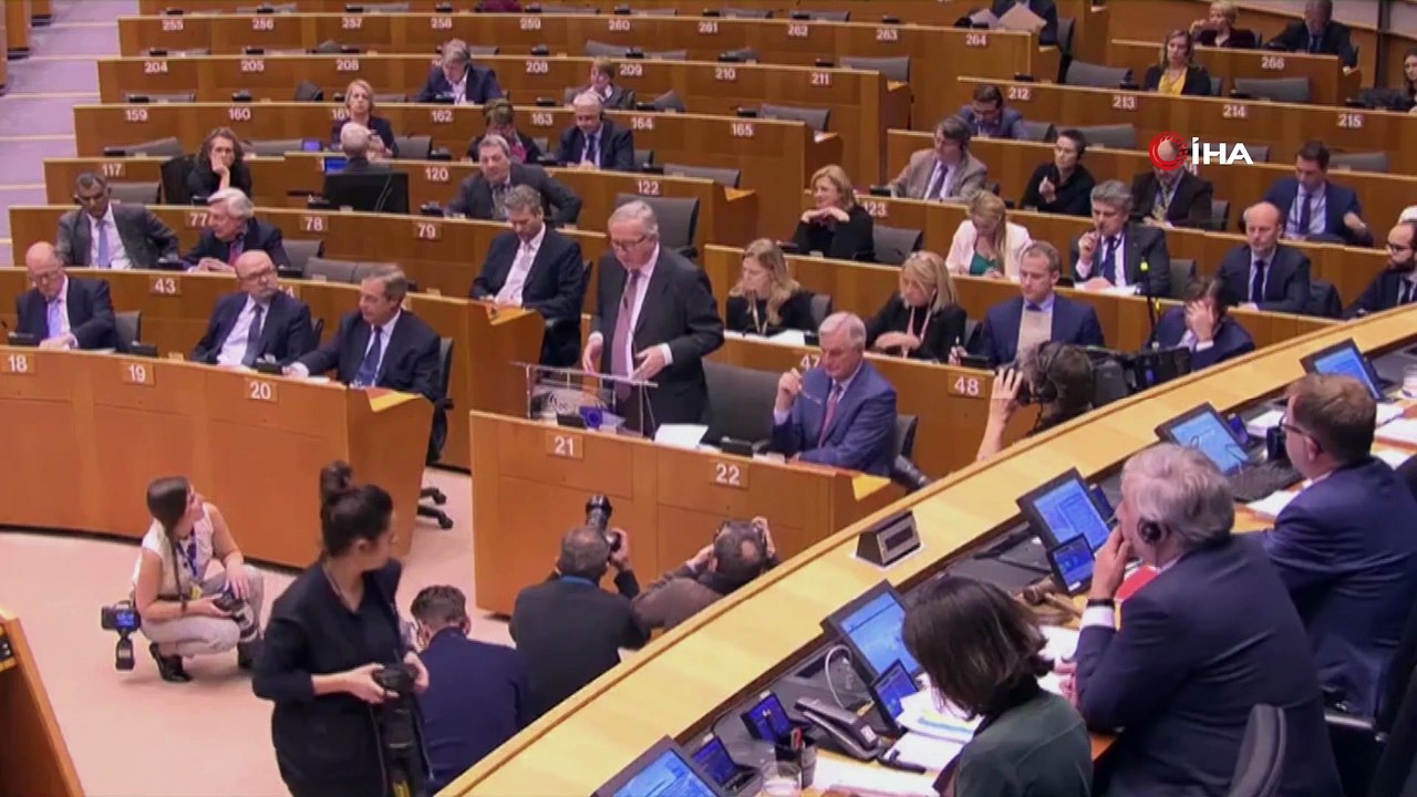- Brexit’te yeniden müzakere isteyen May’a cevap gecikmedi