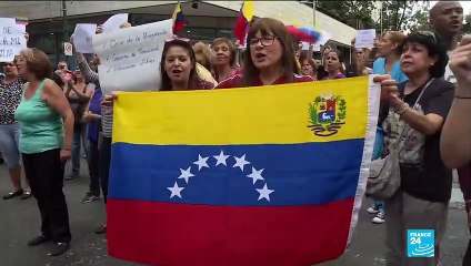 Venezuela crisis: self-proclaimed president to unveil plan for country