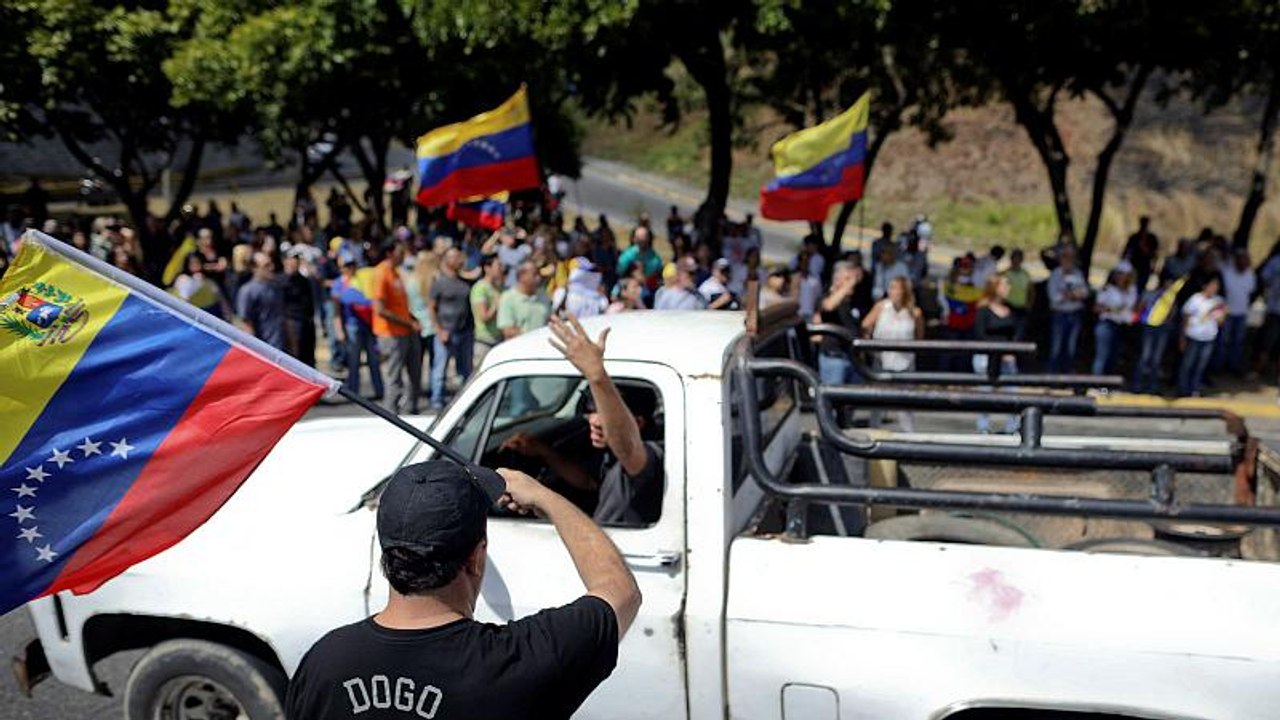 French and Spanish reporters detained in Venezu...