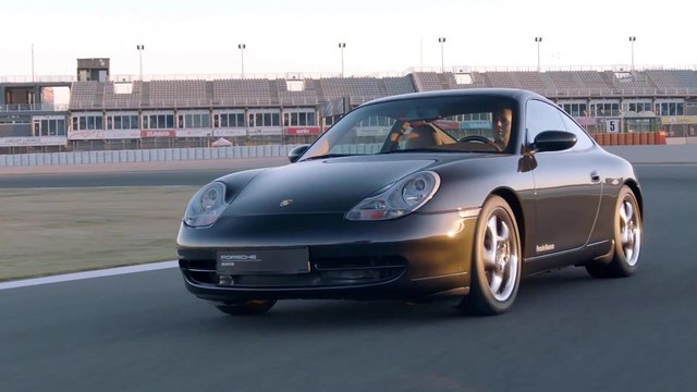 Porsche 911 Generations - 911 Carrera 4 (996) Millennium Edition