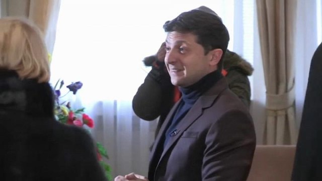 Шоумен Зеленский вырвался в лидеры президентской гонки на Украине