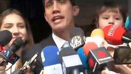 Guaidó denuncia la entrada de la policía de Maduro en su domicilio