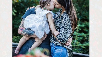 Özlem Ada Şahin kızı Arya'ya pazardan alışveriş yapıyormuş!