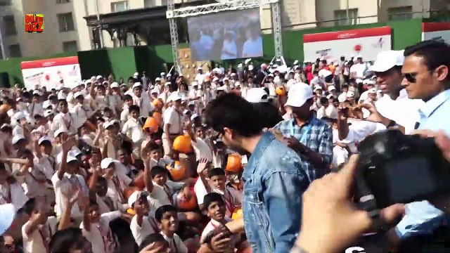 Shahid Kapoor Creates Awareness On Road Safety With 5000 Kids