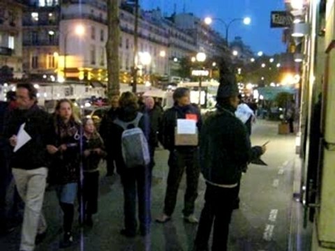 Avec Harry Potter devant le Virgin