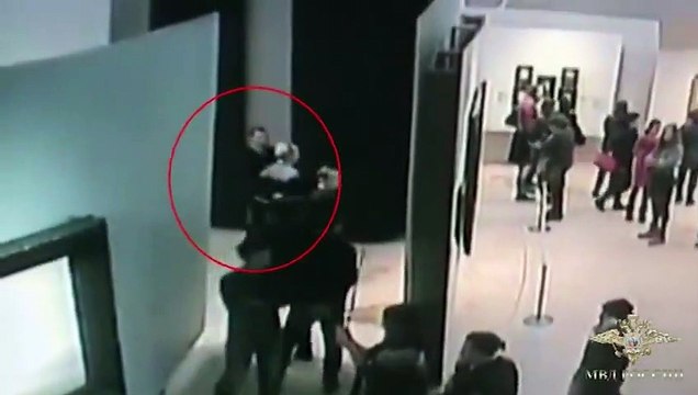 Un tableau volé en plein jour, en public dans un musée de Moscou