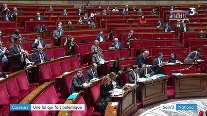 Loi "anti-casseurs" : des débats houleux à l'Assemblée