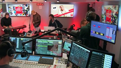 Loïc Nottet en live et en interview dans Le Double Expresso RTL2 (01/02/19)
