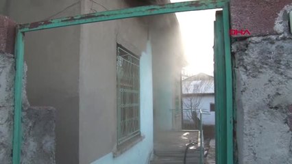 Konya Suriyeli Ailenin Evi Yangında Kullanılamaz Hale Geldi