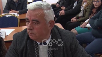Ora News - Lushnja kërkesë qeverisë: 21 janari të shpallet Festë Kombëtare