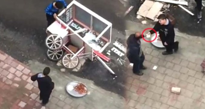 Sosyal Medyayı Sallayan Görüntü! Tatlıları Yola Dökülen Çocuklara Para Verip Teselli Ettiler