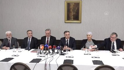 Güneydoğu Avrupa'nın Eski Cumhurbaşkanı ve Başbakanları Kulüp Kurdu