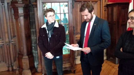 Mons: Eliot, représentant de la Belgique à l'Eurovision, mis à l'honneur