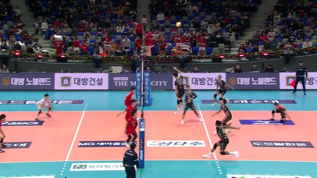 OK저축은행, 한국전력 완파하고 4위 등극 / YTN