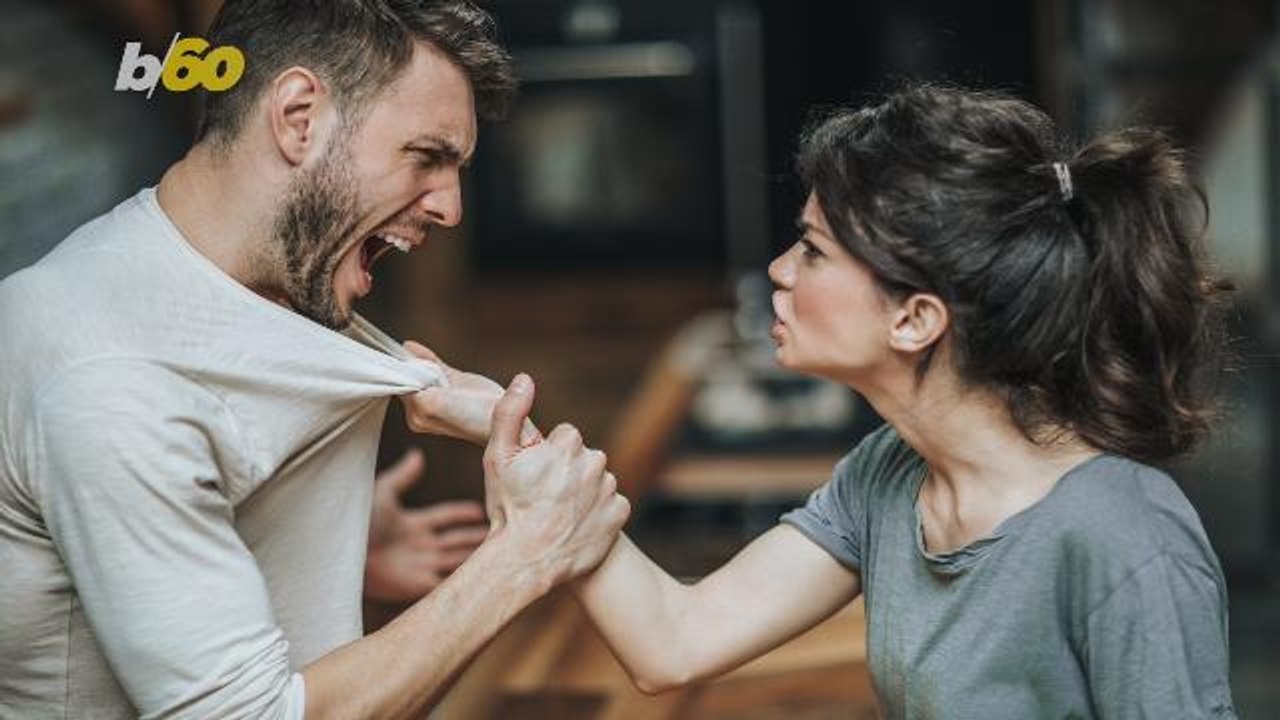 Signs You're Too Comfortable In Your Toxic Relationship