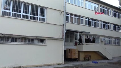 İzmir Hizmetli Kadın, Okulun Bahçesinde Eniştesini Öldürdü